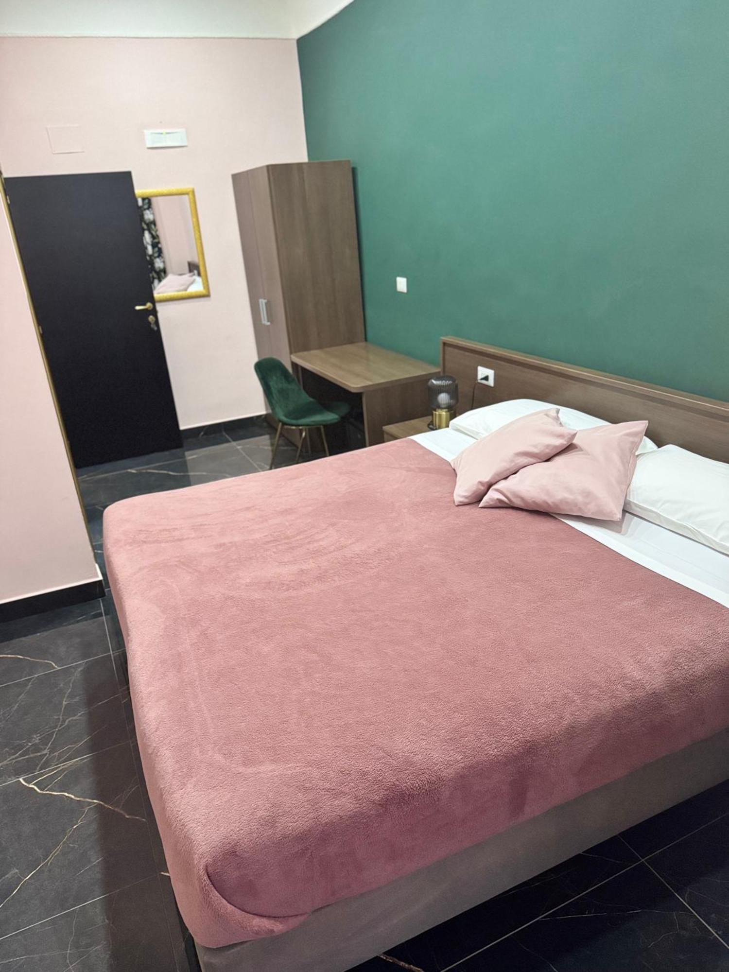Katarios Suite Νάπολη Εξωτερικό φωτογραφία